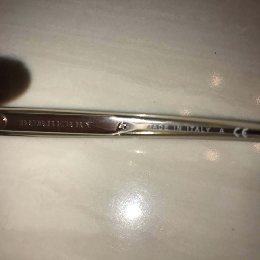 Burberry eyeglasses - Picture 4 of 8